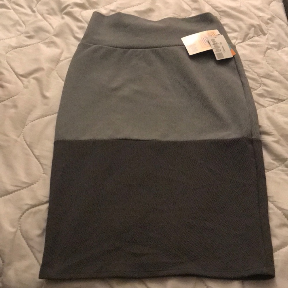 Lularoe Cassie xs